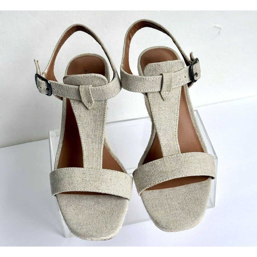 Lucky Brand Sz 8 Sandals Millinda T strap Wedge Beige Shimmer Burlap Buckle NEW